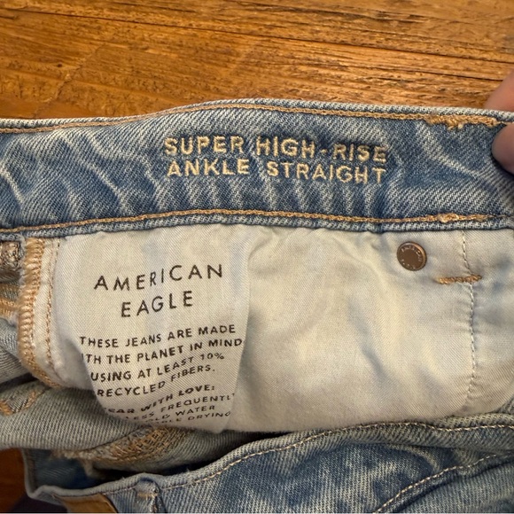 P11 - American Eagle Outfitters Light Blue Hi Rise Ankle Straight Leg Jeans - Picture 6 of 8